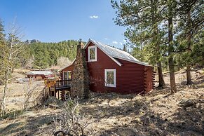 Pine Brook - 30 Nights Minimum Rental Only 4 Bedroom Cabin by RedAwnin