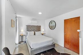 Viento Beach Lodge