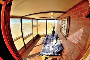 Unique off Grid Desert Retreat, California, USA