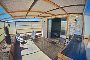 Unique off Grid Desert Retreat, California, USA