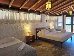 Hotel Las Cabañas de Antica
