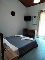 Riposo Studios and Apartments