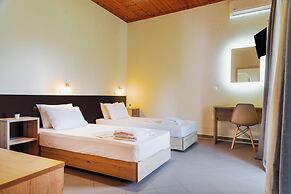 Riposo Studios and Apartments