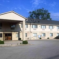 Motel 6 Portland, IN