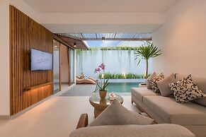 Fenosa Seminyak Villas by Nagisa Bali