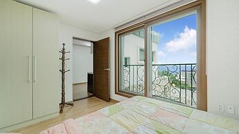 Samcheok Santorini Pension