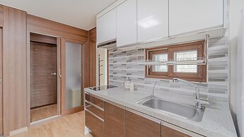 Samcheok Santorini Pension