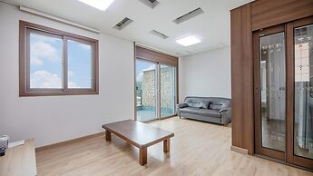 Samcheok Santorini Pension