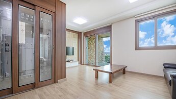 Samcheok Santorini Pension