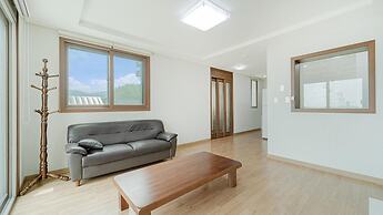 Samcheok Santorini Pension