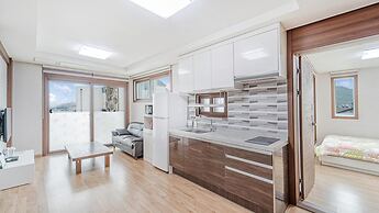 Samcheok Santorini Pension