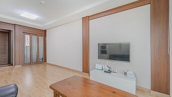 Samcheok Santorini Pension