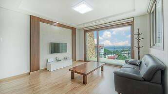 Samcheok Santorini Pension