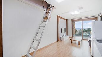 Samcheok Santorini Pension