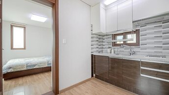 Samcheok Santorini Pension