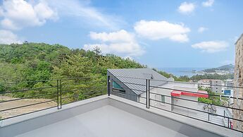 Samcheok Santorini Pension