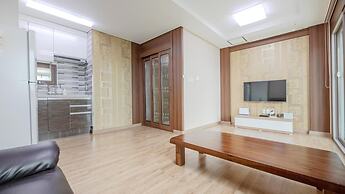 Samcheok Santorini Pension