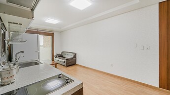 Samcheok Santorini Pension