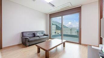 Samcheok Santorini Pension