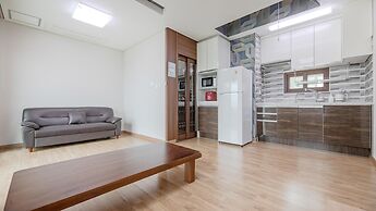 Samcheok Santorini Pension