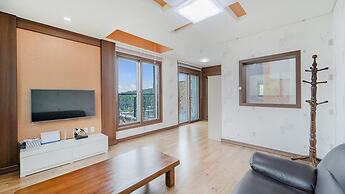 Samcheok Santorini Pension