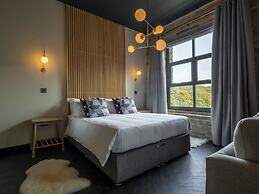 Bowers Mill Aparthotel