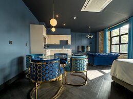 Bowers Mill Aparthotel