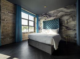 Bowers Mill Aparthotel