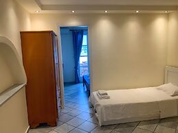 Sea View Studios Apartments