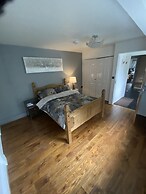 Stunning Beautiful 4-bed House in South Wales