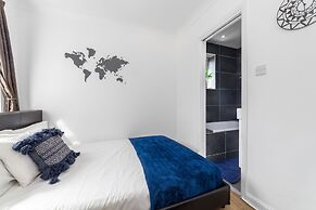 Homely 2-bed Apartment in London