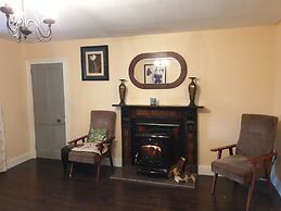 Captivating 3-bed House