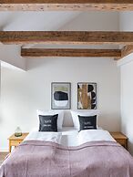 Schoenhouse Berlin City Street