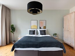 Schoenhouse Berlin City Street