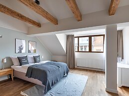 Schoenhouse Berlin City Street