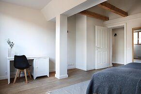 Schoenhouse Berlin City Street