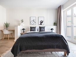 Schoenhouse Berlin City Street