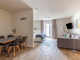 Schoenhouse Berlin City Street