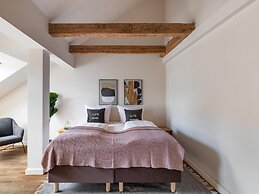 Schoenhouse Berlin City Street