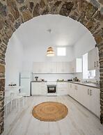 Salty Caves Apartments Milos