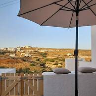 Salty Caves Apartments Milos