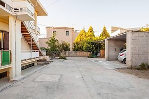 Rena's Hospitality Walk to the Beach 10' to Chania