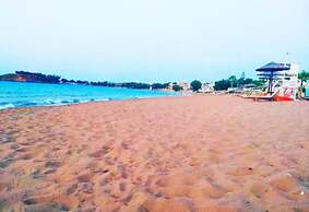 Rena's Hospitality Walk to the Beach 10' to Chania