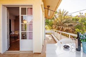 Rena's Hospitality Walk to the Beach 10' to Chania