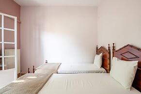 Rena's Hospitality Walk to the Beach 10' to Chania