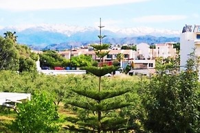 Rena's Hospitality Walk to the Beach 10' to Chania