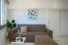 Phaedrus Living Seaside Lighthouse 66