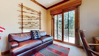 Lodestar #2001 5 Bedroom Home by RedAwning