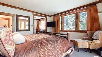 Lodestar #2001 5 Bedroom Home by RedAwning