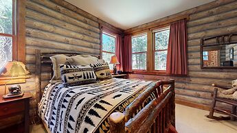 Lodestar #2001 5 Bedroom Home by RedAwning